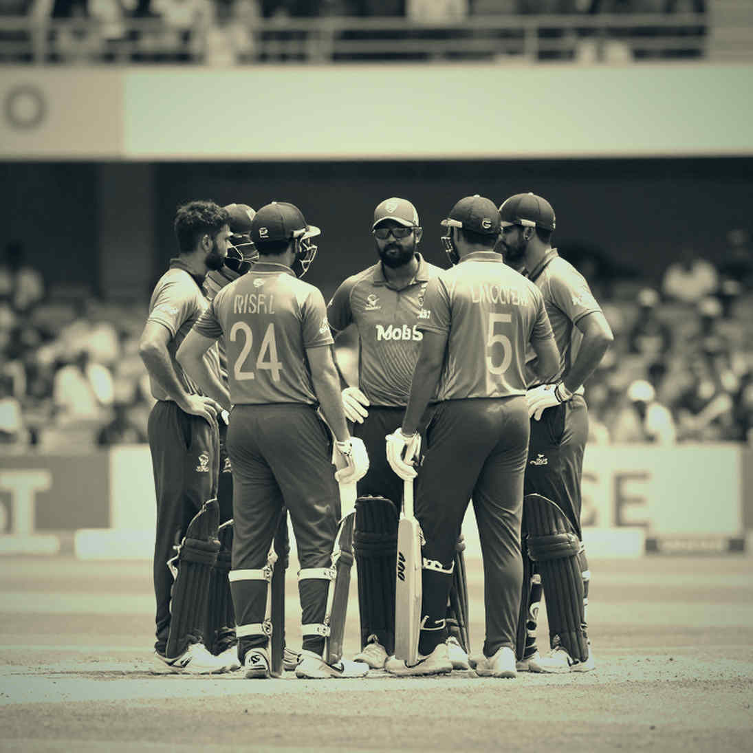 এশিয়া কাপ ২০২৫: খালি গ্যালারি, ভেজা আউটফিল্ড আর স্কোয়াড-গভীরতার আসল হিসাব